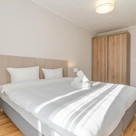 Apartamento Silesia Royal By Bookinghost