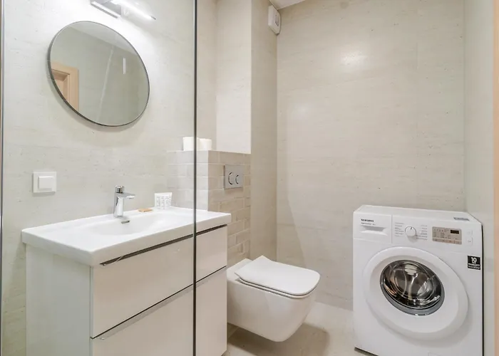 דירה Silesia Royal By Bookinghost קטוביץ